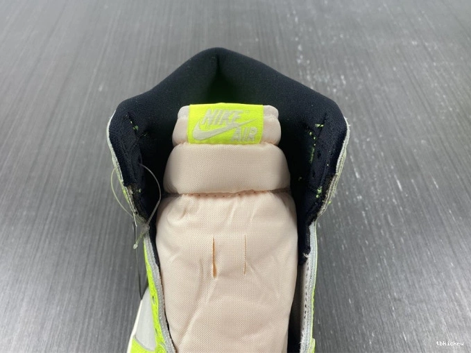 Reps TBkick 555088-702 High Volt Jordan 1 OG Air 0727